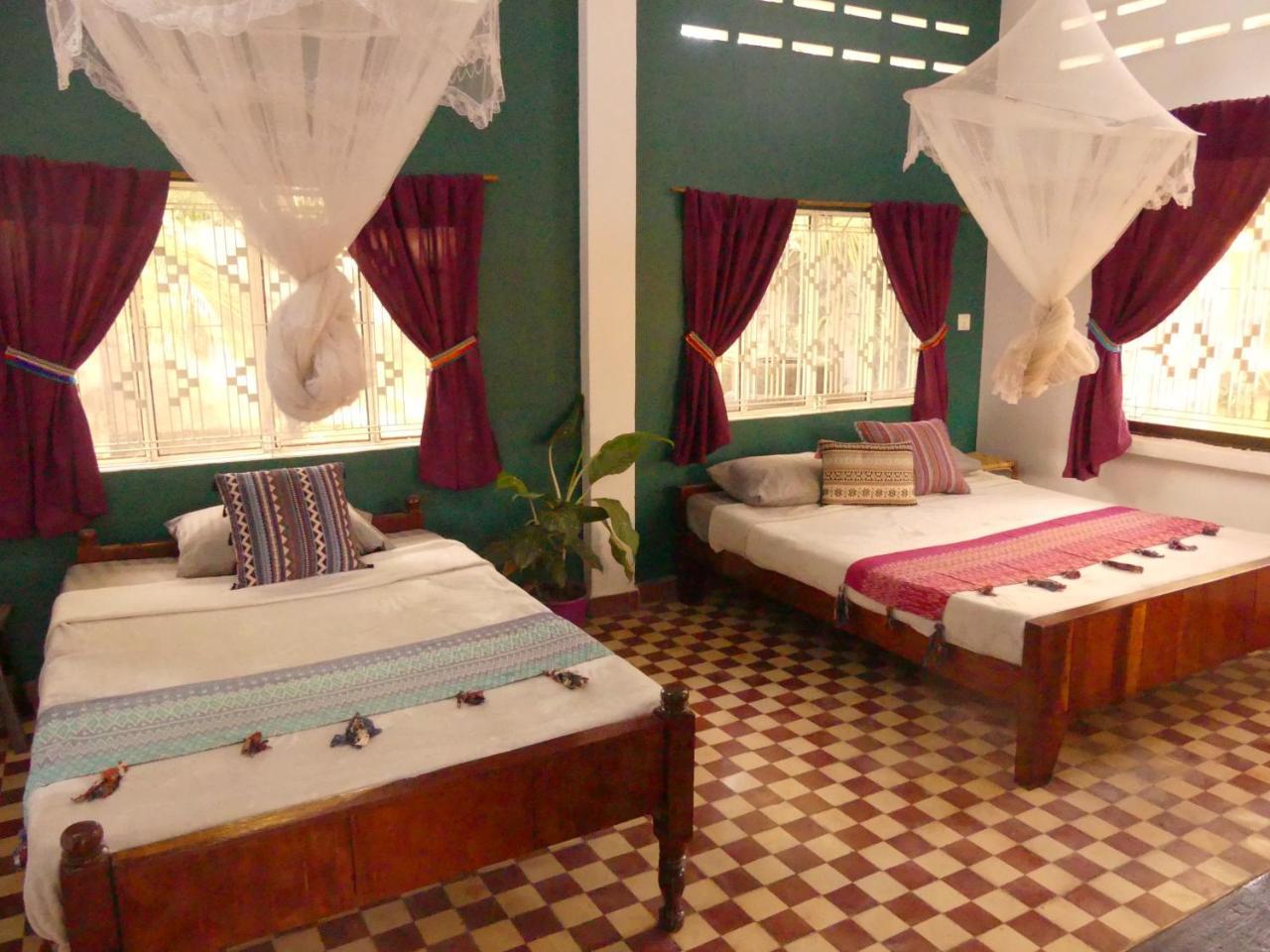 The Playground Bed & Breakfast Kampot Ngoại thất bức ảnh