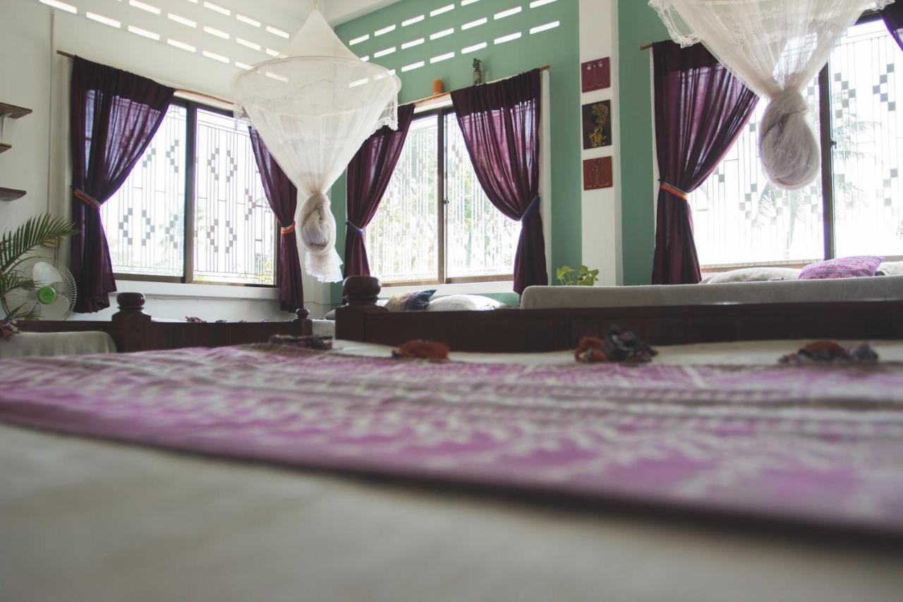 The Playground Bed & Breakfast Kampot Ngoại thất bức ảnh