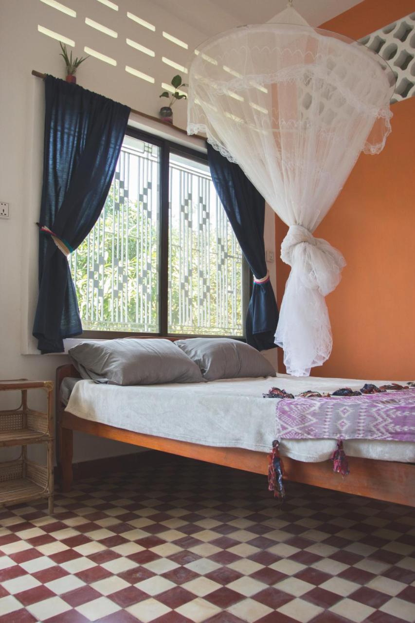 The Playground Bed & Breakfast Kampot Ngoại thất bức ảnh