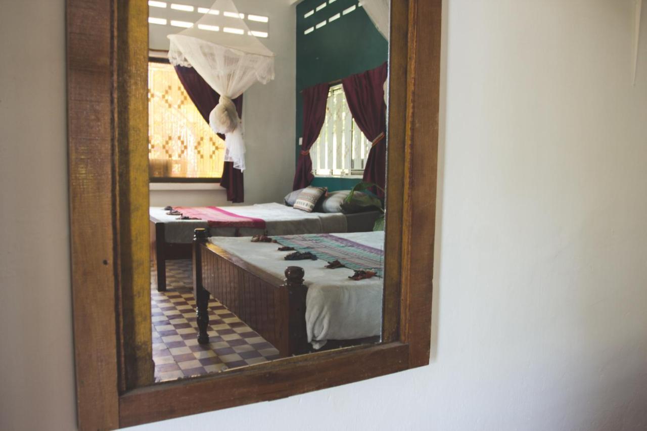 The Playground Bed & Breakfast Kampot Ngoại thất bức ảnh