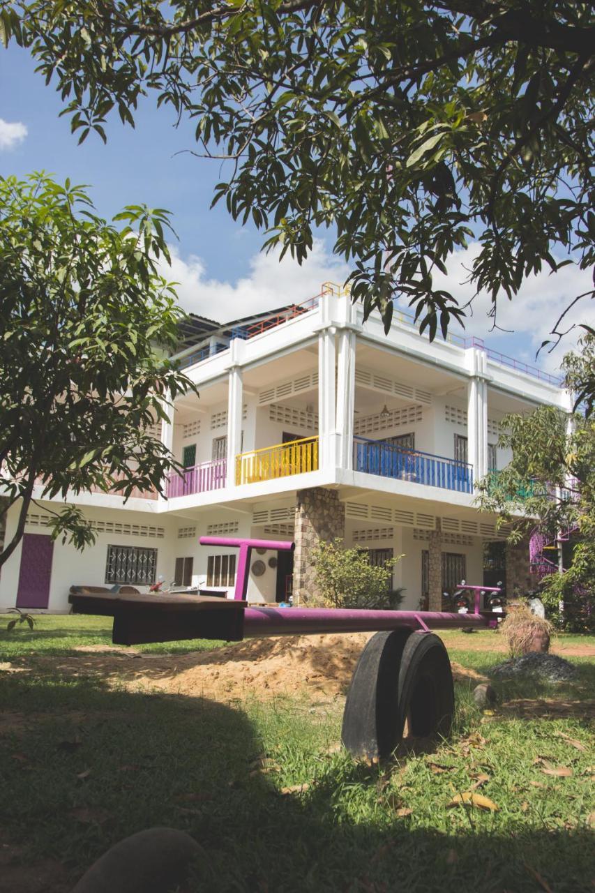 The Playground Bed & Breakfast Kampot Ngoại thất bức ảnh