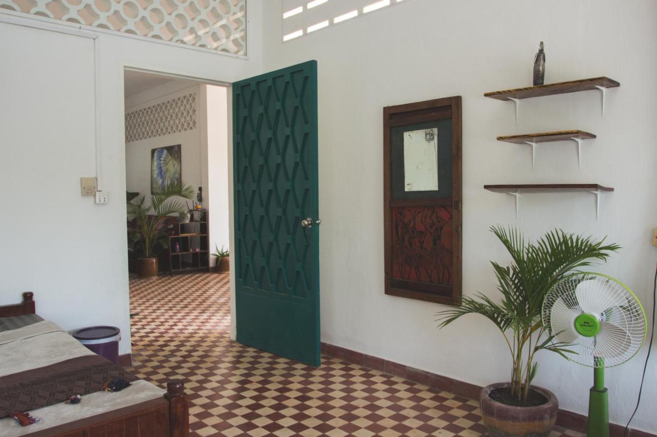 The Playground Bed & Breakfast Kampot Ngoại thất bức ảnh