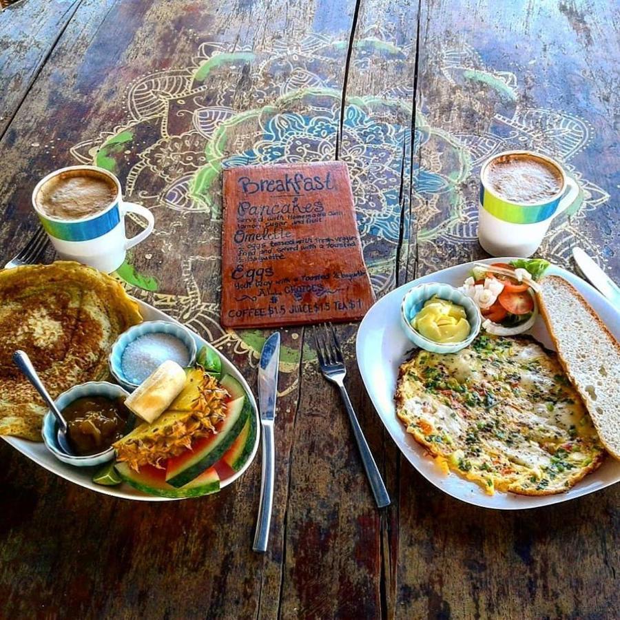 The Playground Bed & Breakfast Kampot Ngoại thất bức ảnh